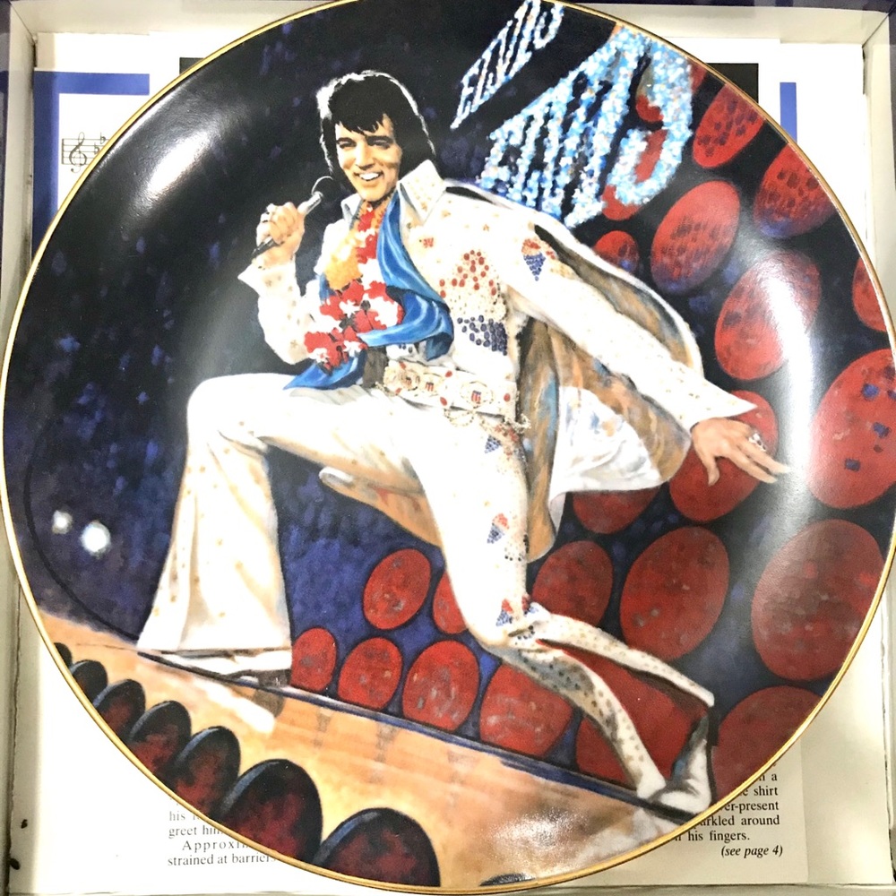 Elvis Presley “Aloha From Hawaii” Plate W/ COA